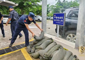 京城頭條丨致敬風(fēng)雨中的堅(jiān)守！京城安保駐海南項(xiàng)目團(tuán)隊(duì)獲客戶高度認(rèn)可